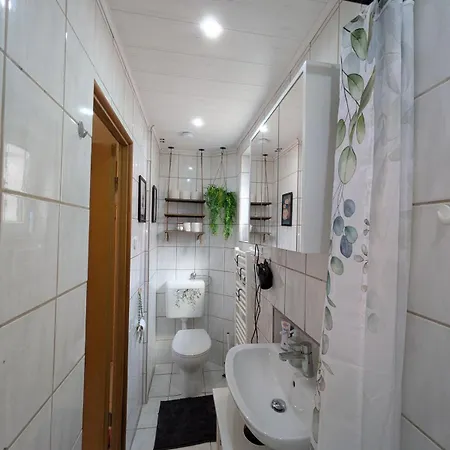 شقة Small Bedroom In Amberg